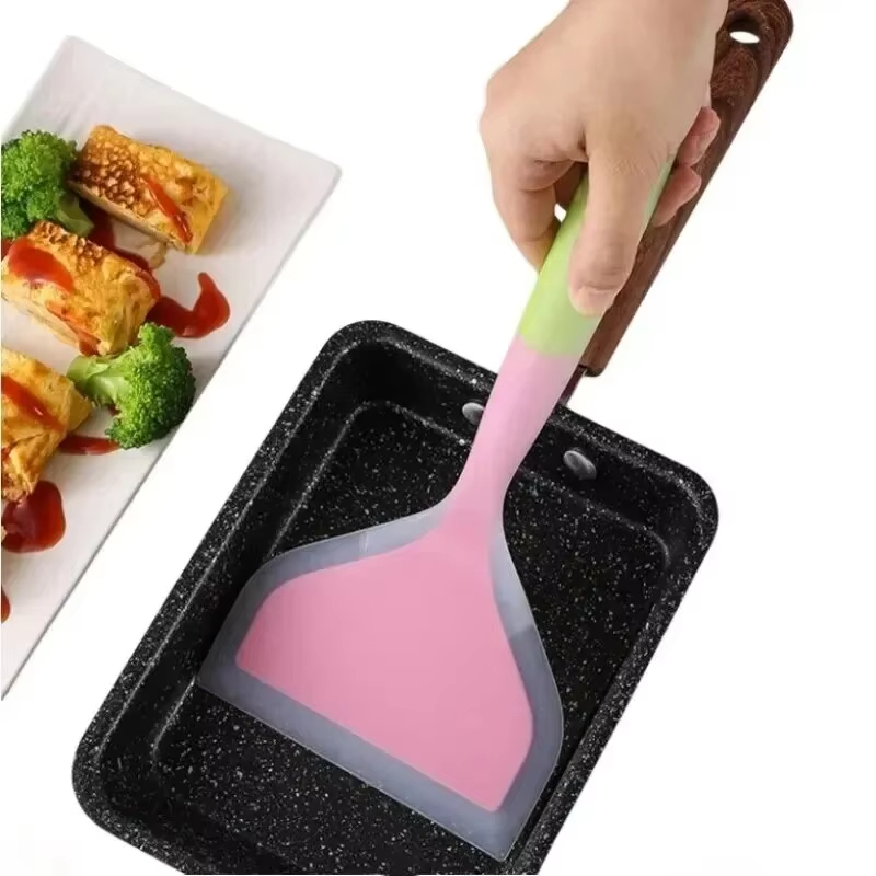 Spatola per pancake di colore  - Okonomiyaki Spatula recensione e prezzo